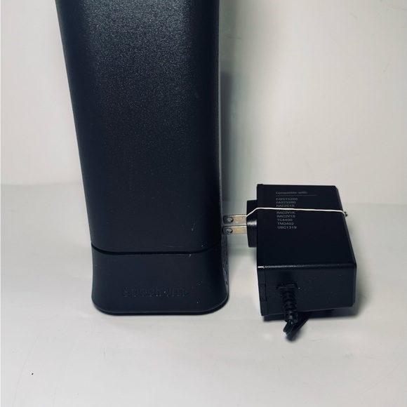 Spectrum SAC2V1K WiFi Router Wireless Internet Router With Power Adapter - Picture 1 of 7